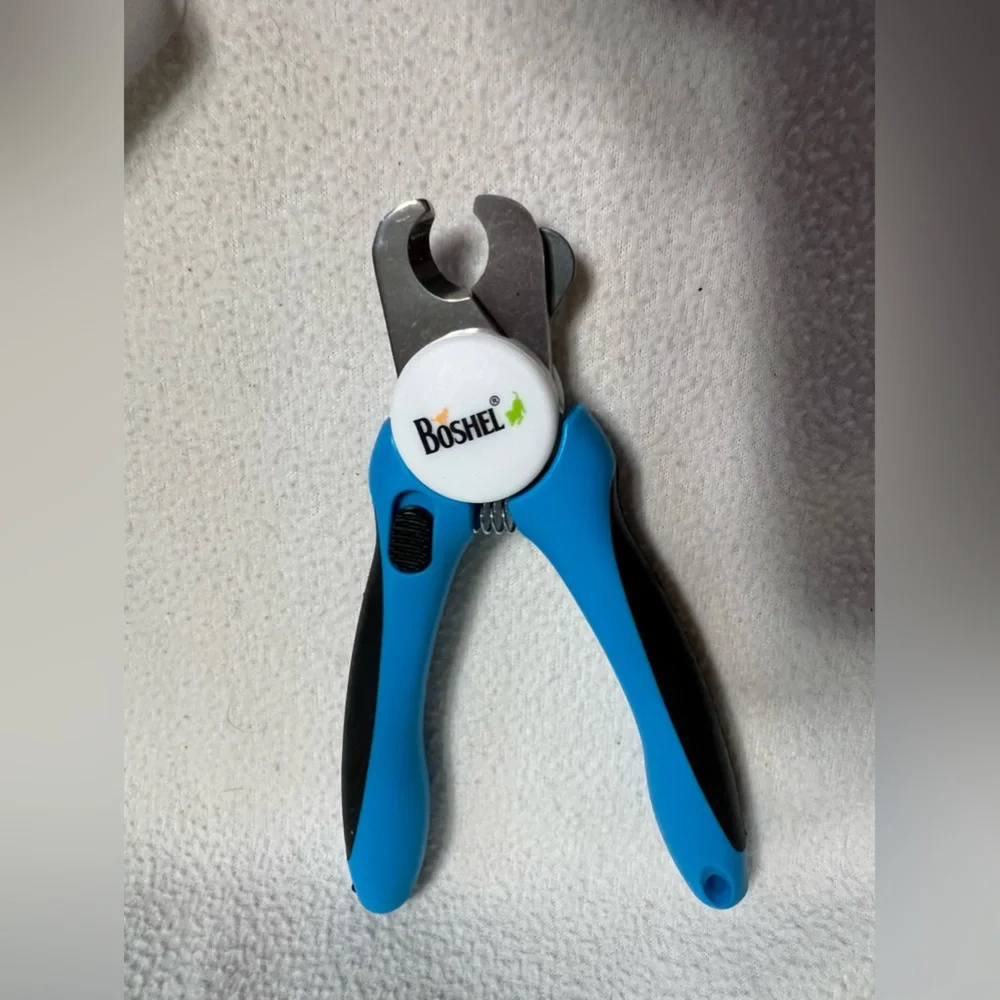 Doggie nail clippers